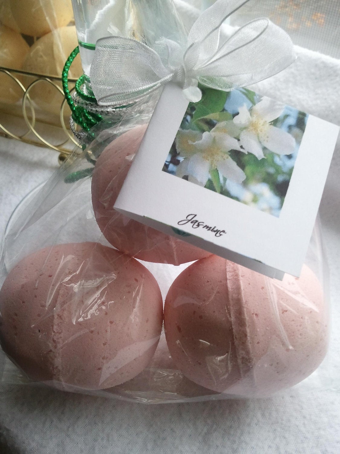 14 bath bombs in Jasmine fragrance with shea & cocoa butter, gift bag bath fizzies, great for dry skin with 7 ultra rich oils
